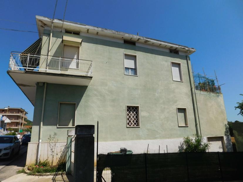 Casa indipendente in Via De Gasperi 19, Monsampolo del Tronto