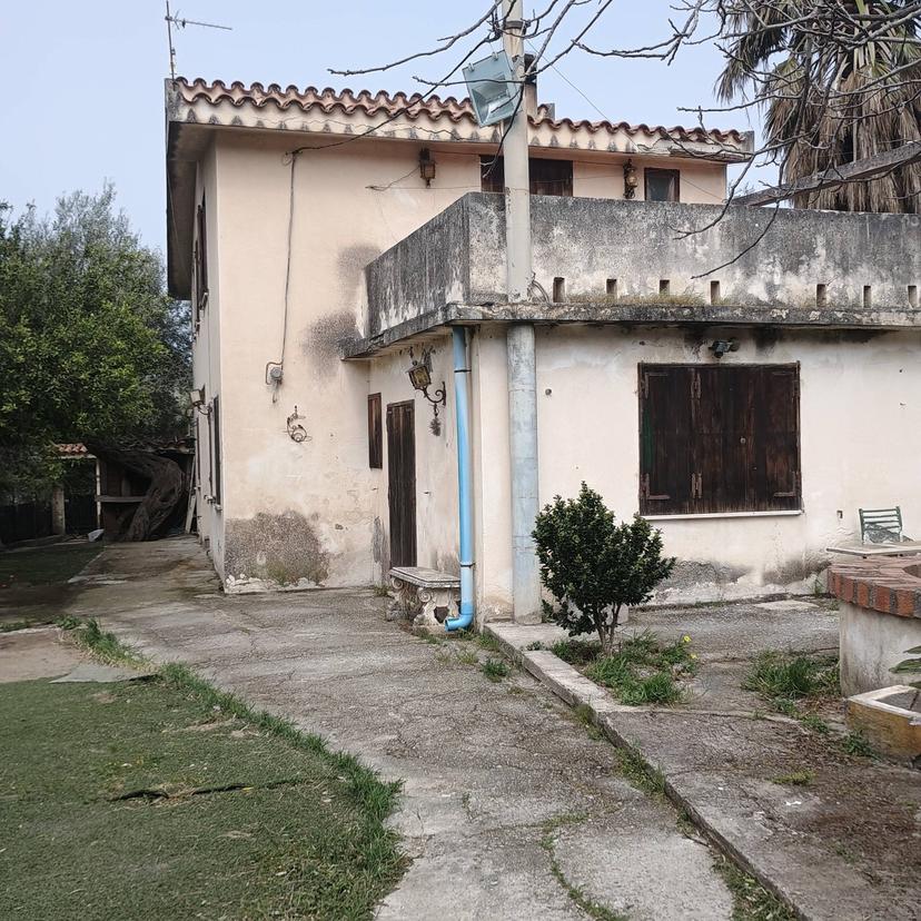 Villa, Barcellona Pozzo di Gotto — foto 3 di 5