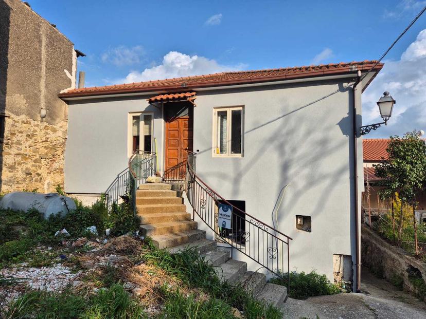 Trilocale in Via Regina Margherita Snc, Ogliastro Cilento — foto 3 di 5