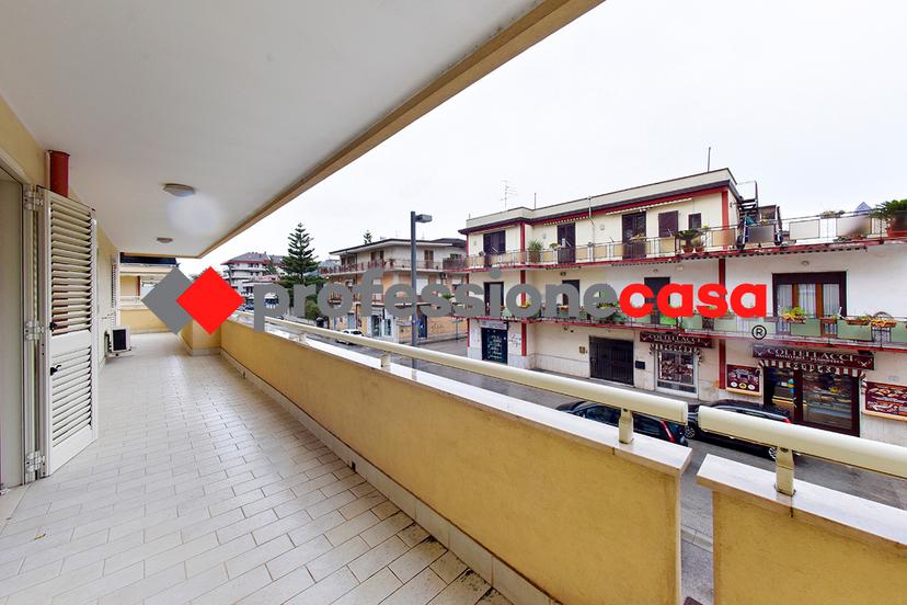 Quadrilocale in Viale Italia 17, San Nicola la Strada — foto 2 di 5