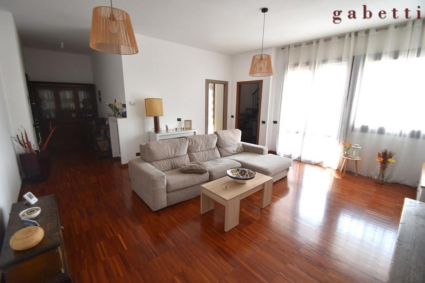 Quadrilocale in Via Giovanni Falcone 43, Bareggio — foto 2 di 5