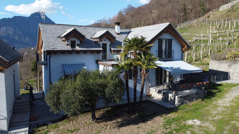 Casa indipendente in Frazione Merro 1a, Masera — foto 2 di 5
