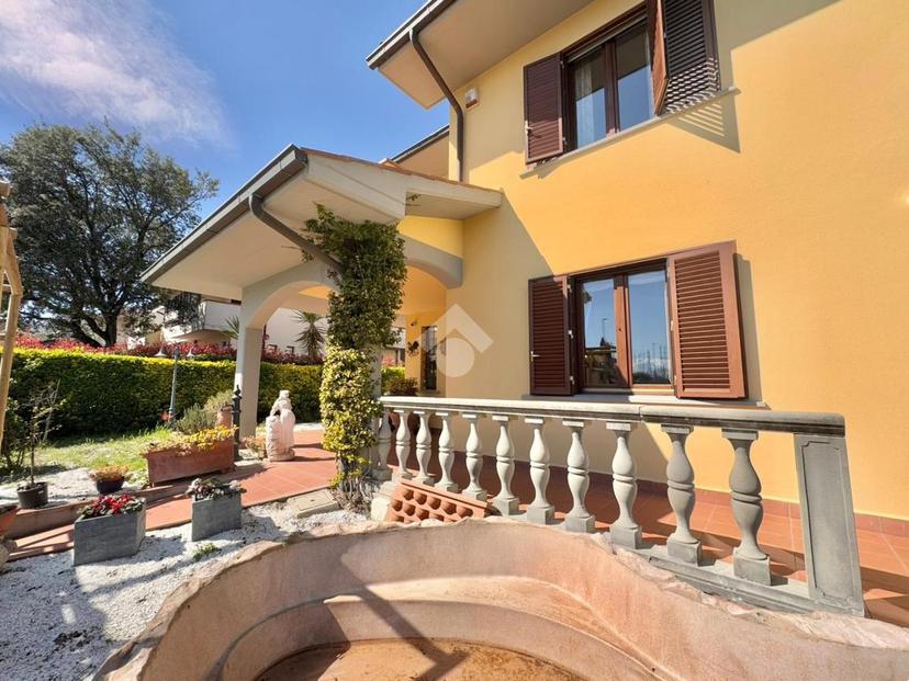 Villa in Via Masaccio 24, Poggio a Caiano — foto 2 di 5