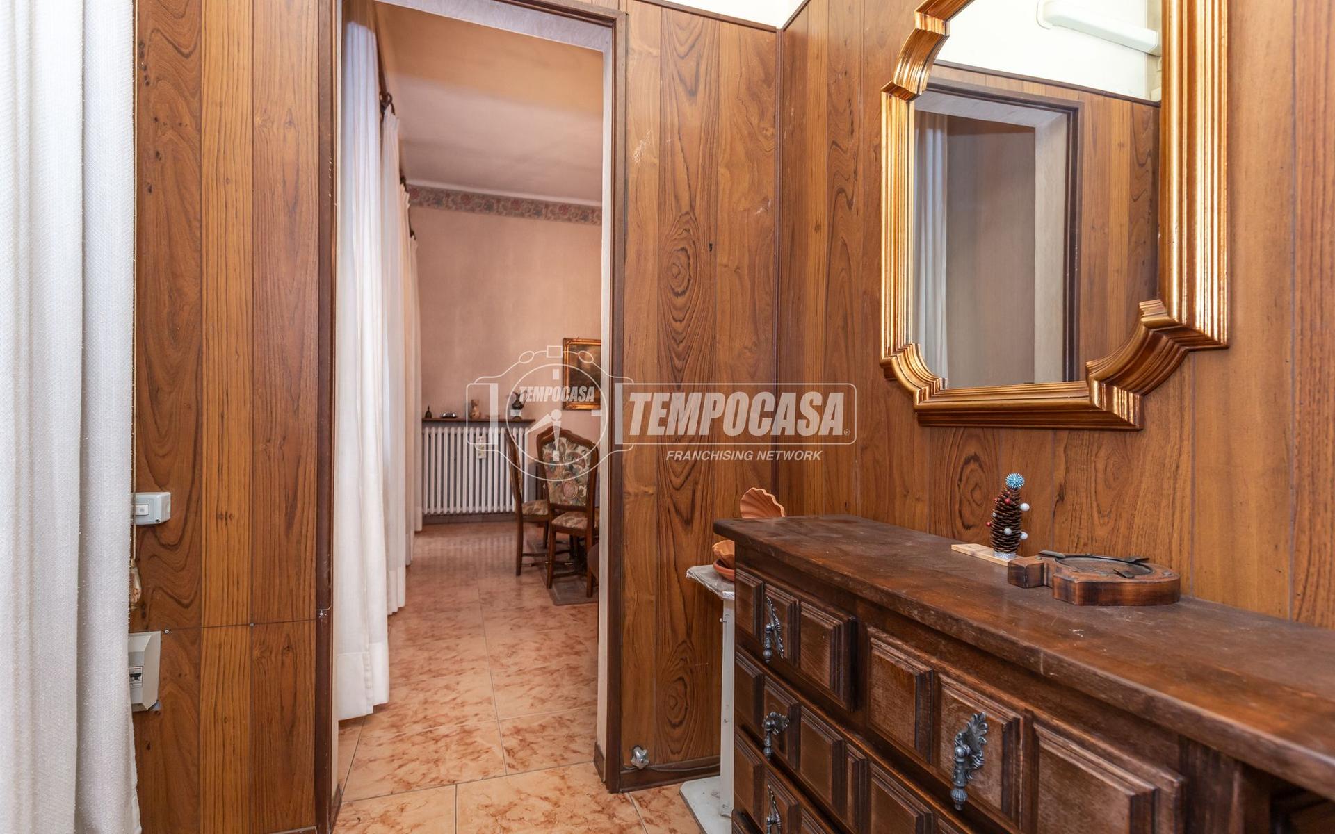 Appartamento in Via Po, Chivasso