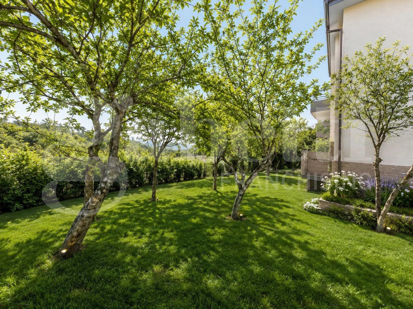 Casa indipendente in Casafredda, Teano