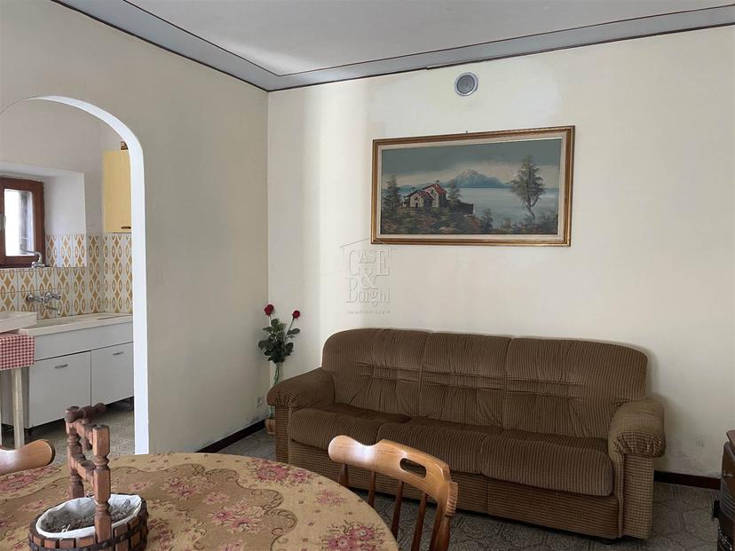 Casa indipendente in Frazione Casa Rocchi, Romagnese — foto 2 di 5