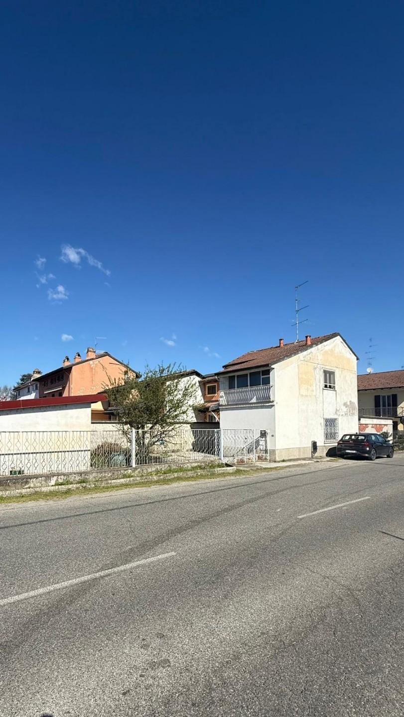 Villa in Strada Vecchia Vercelli 64, Casale Monferrato — foto 4 di 5