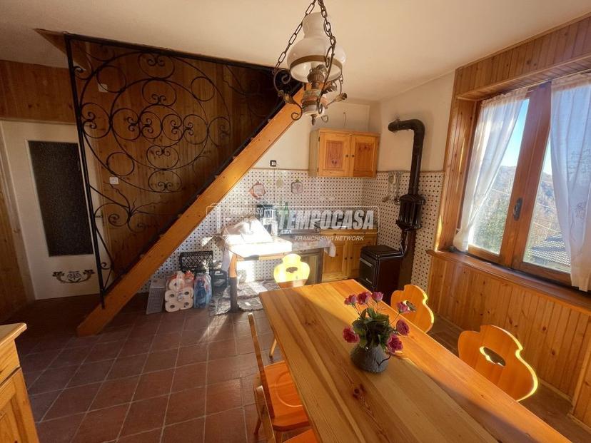 Casa indipendente in Via Quinzeina 39, Colleretto Castelnuovo — foto 4 di 5