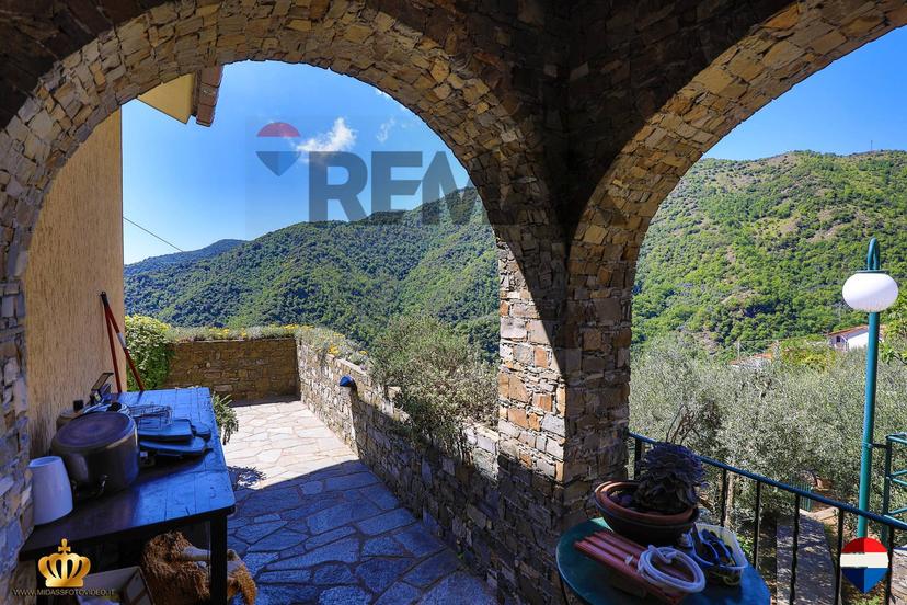 Casa indipendente in Passo Campetti 13, Avegno — foto 3 di 5