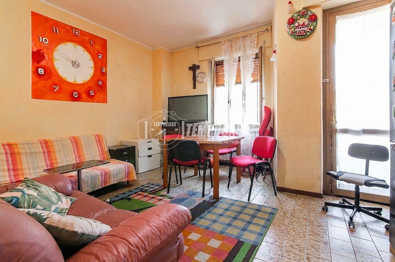 Trilocale in Via Giuseppe Garibaldi 3, Gorla Maggiore