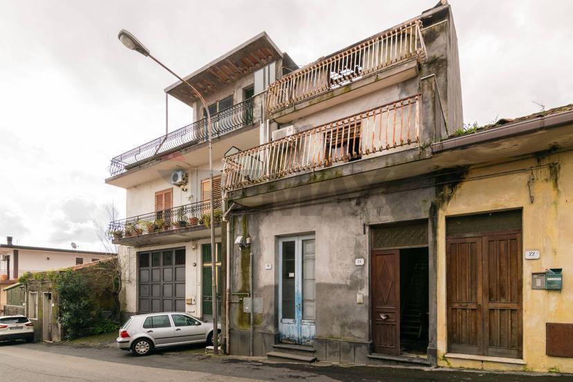 Casa indipendente in Via Nuova Guglielmo Marconi 26, Zafferana Etnea — foto 5 di 5