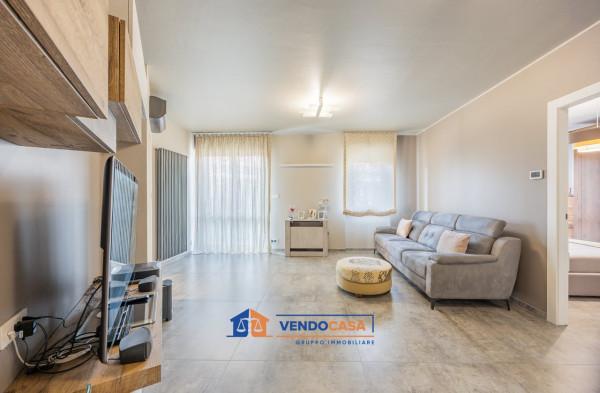 Appartamento in Via Fratelli Rosselli 4, Settimo Torinese — foto 3 di 5