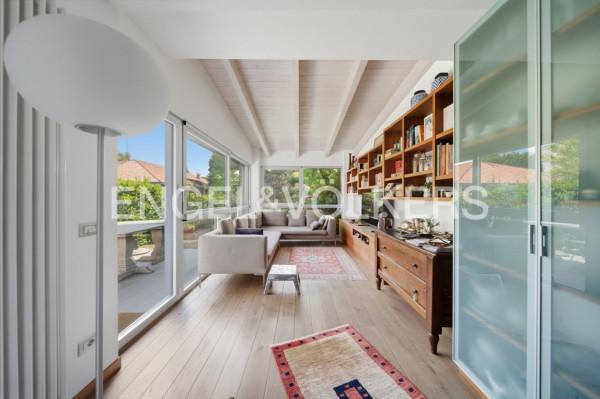 Villa bifamiliare in Via Enrico Caprera 15, Saronno — foto 4 di 5