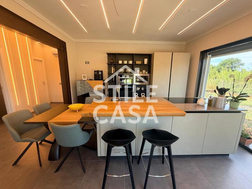 Villetta in Lfranco di 56022, Castelfranco di Sotto — foto 2 di 5