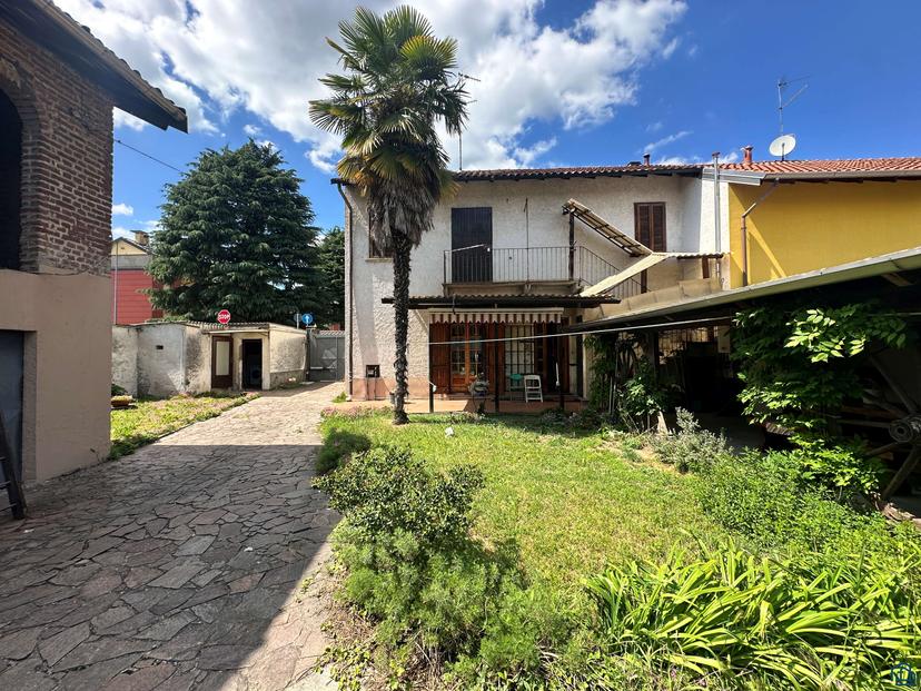 Casa indipendente in Via San Vittore 11, Robecchetto con Induno — foto 3 di 5