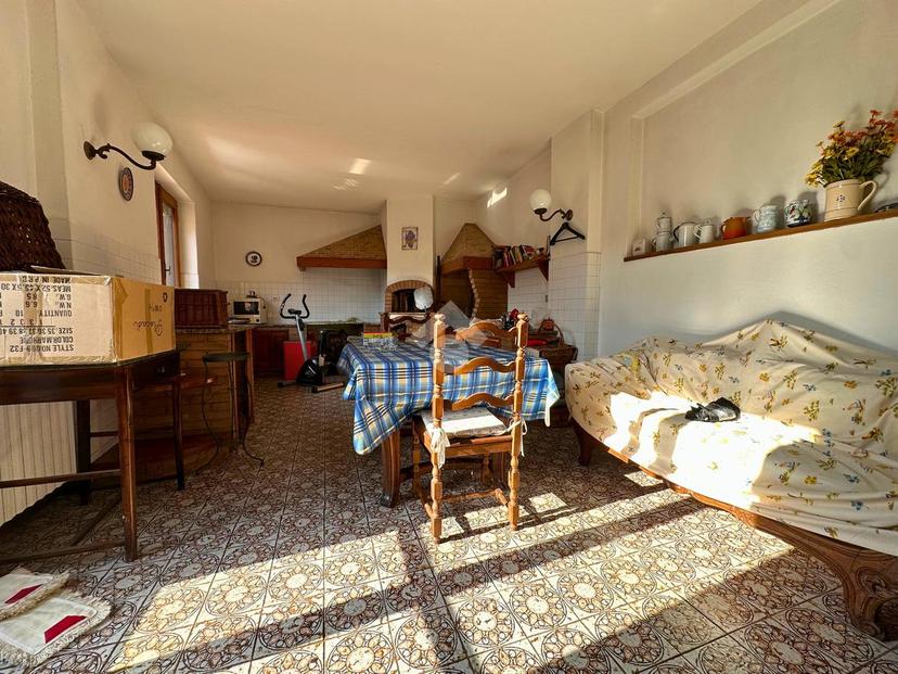 Casa indipendente in Via Edmondo De Amicis 86, Santhià — foto 3 di 5