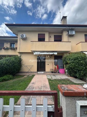 Villa a schiera in Via 26 Aprile, Riese Pio X — foto 2 di 5