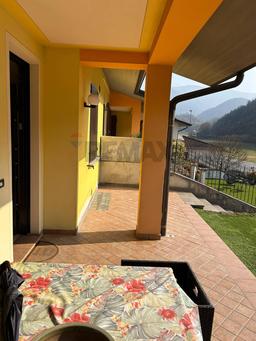 Villa a schiera, Sabbio Chiese