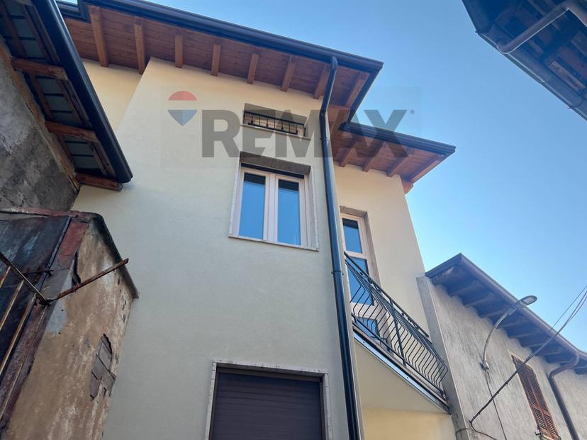 Quadrilocale in Via Chiesa 3, Costa Volpino — foto 3 di 5