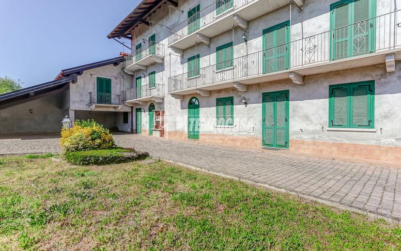 Casa indipendente in Via Lagone, Borgomanero — foto 5 di 5