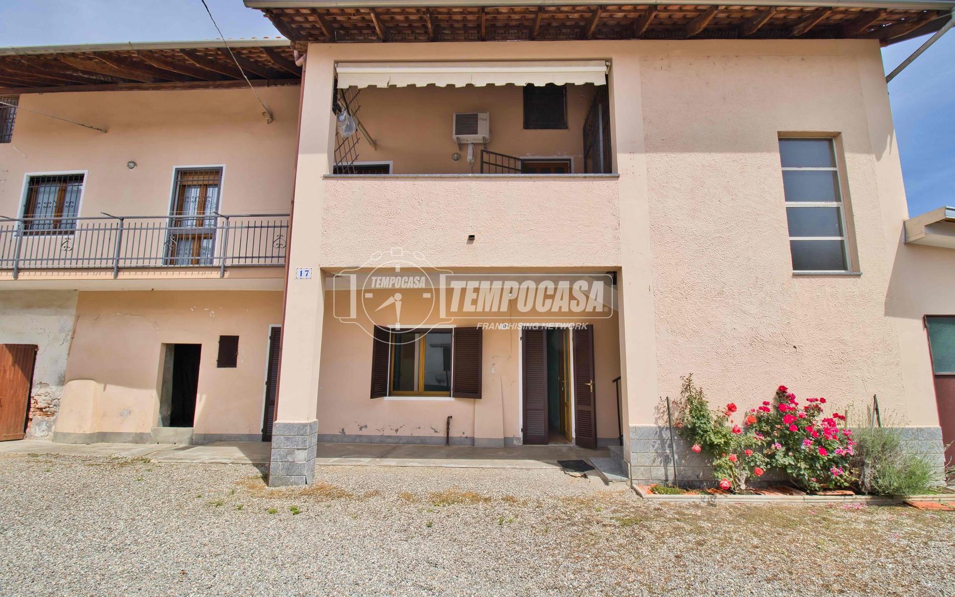 Casa indipendente, Barengo