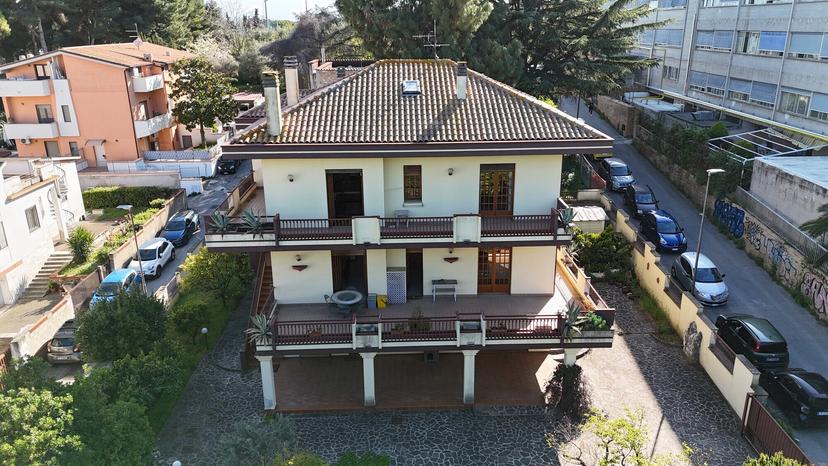 Villa unifamiliare in Strada Colle Marino 55, Pescara — foto 3 di 5