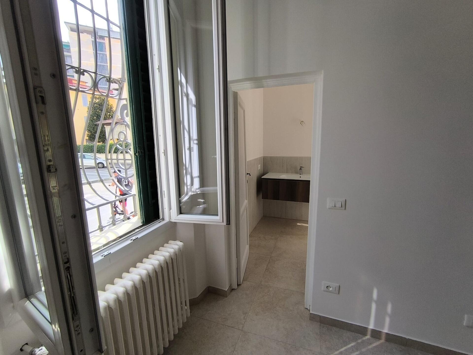 Villa a schiera, Firenze
