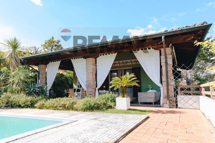 Villa in Via Belvedere, Manerba del Garda — foto 2 di 5