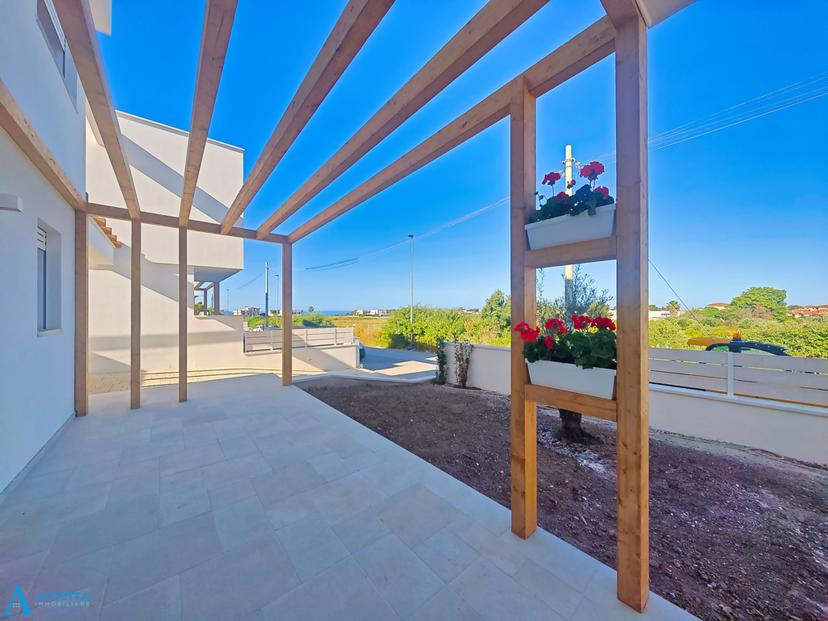 Villa in Via Azalee, Taranto — foto 3 di 5