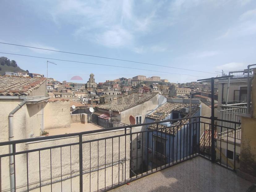 Casa indipendente in Via Camillo Benso di Cavour, Buccheri — foto 2 di 5