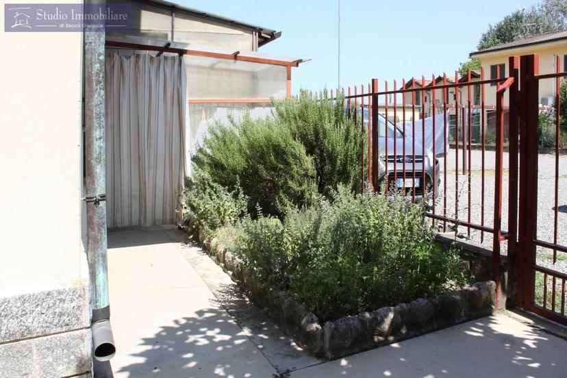 Casa indipendente in Via 4 Novembre 83, Bressana Bottarone — foto 2 di 5