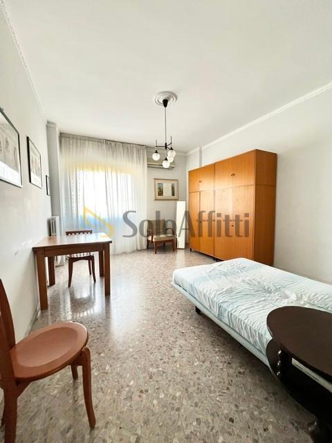Bilocale in Piazza Giulio Cesare 26, Bari
