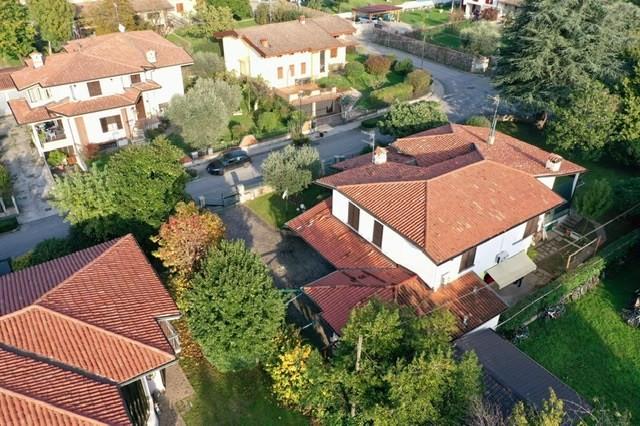 Villa, Prevalle — foto 2 di 5