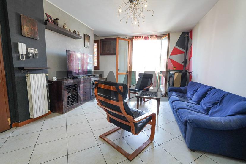 Trilocale in Via Presolana 185/C, Stezzano — foto 3 di 5