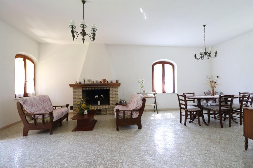 Casa indipendente in Strada Saturno 5, Pula — foto 3 di 5