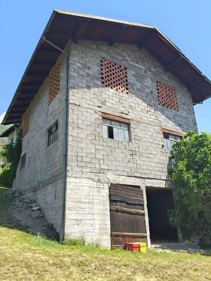 Rustico in Roatte, Nus