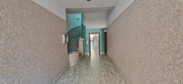 Quadrilocale in Via Lorenzo Bonomo, Trani — foto 4 di 5