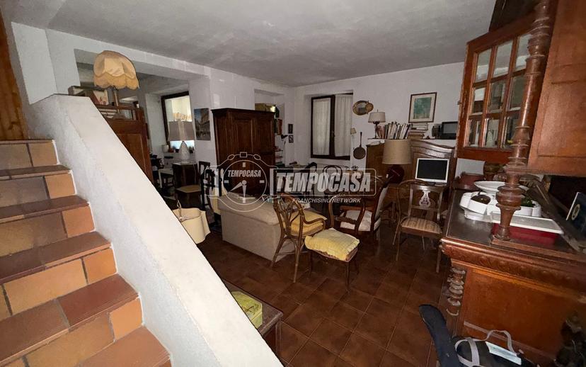 Casa indipendente in Via Andrea Costa, Portalbera — foto 2 di 5