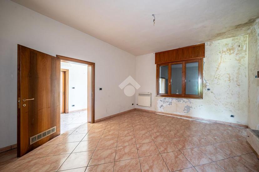 Villa in Via Roma 43, Roncà — foto 3 di 5