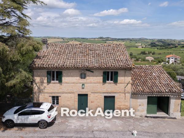 Casale in Frazione Montale 136, Arcevia — foto 4 di 5
