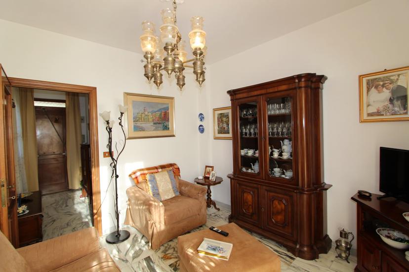 Villa a schiera, Avegno — foto 3 di 5
