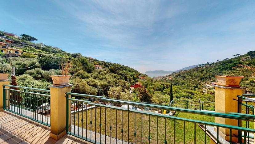 Villa in Strada Fontanelle, Alassio — foto 2 di 5