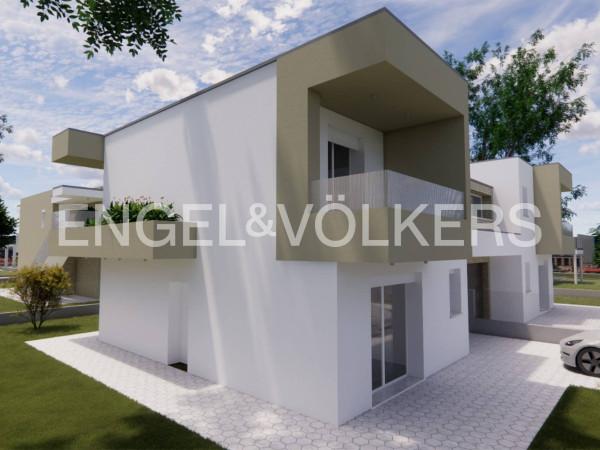 Villa bifamiliare in Via Fiordaliso, Jesolo — foto 2 di 4
