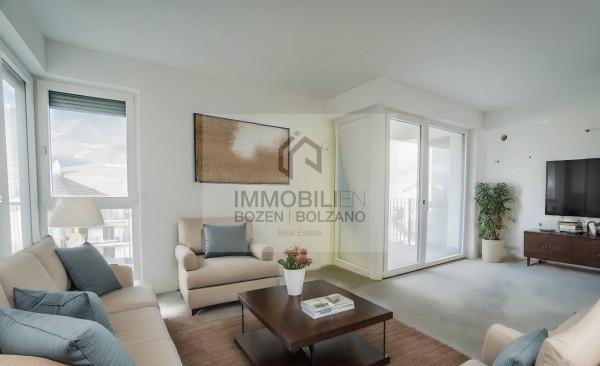 Trilocale in Via John Fitzgerald Kennedy 149, Laives — foto 4 di 5