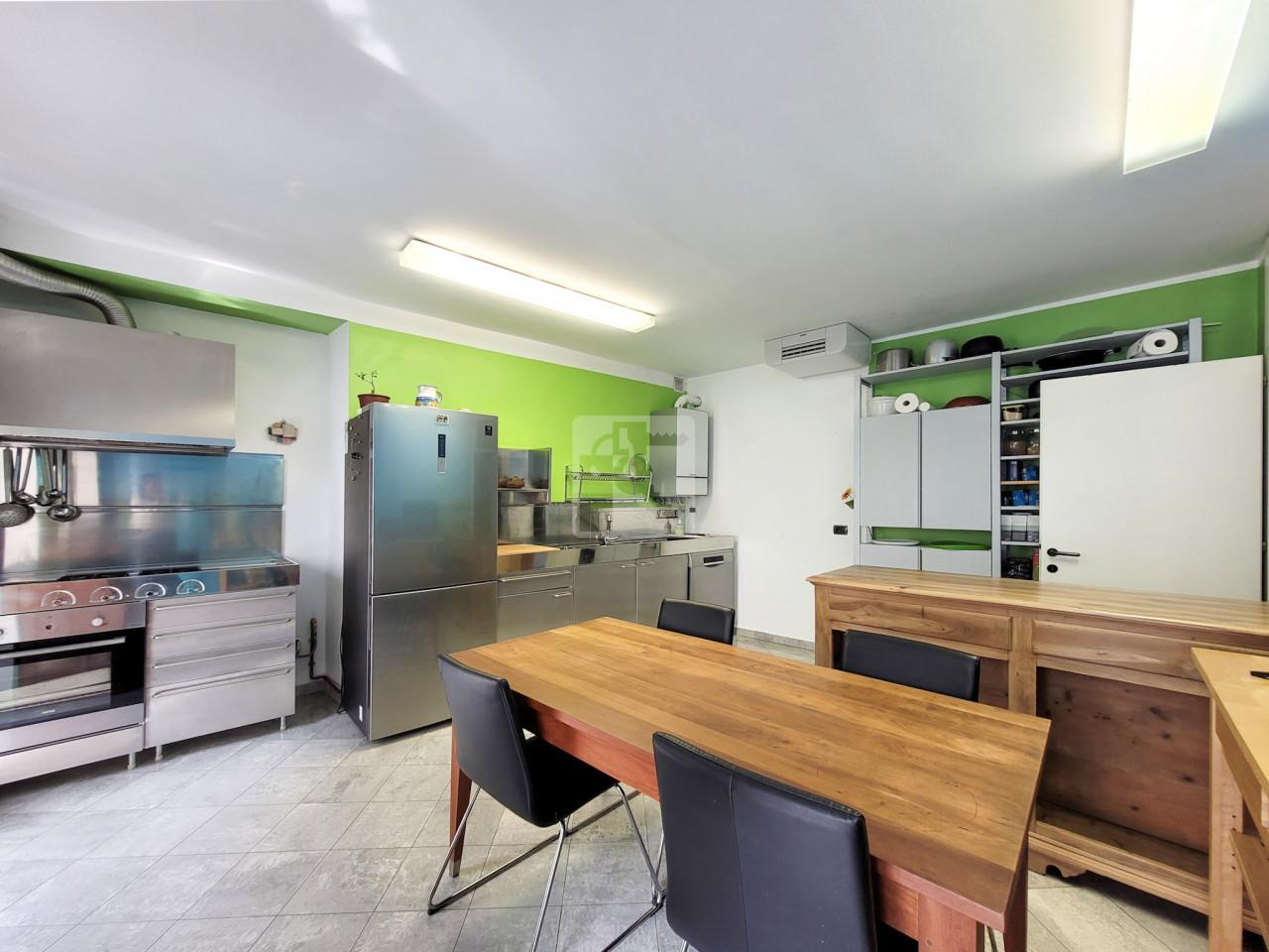 Trilocale in Via Roma, Riva del Garda