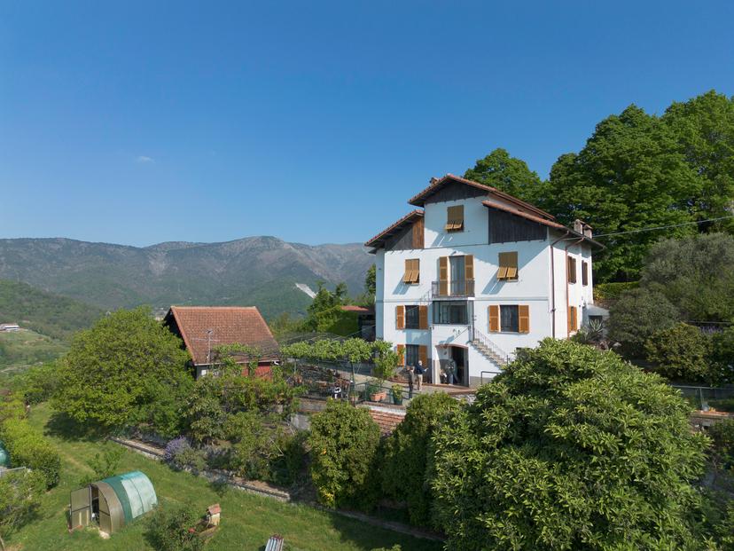 Villa in Via Marianna Pizzorni, Campomorone — foto 3 di 5