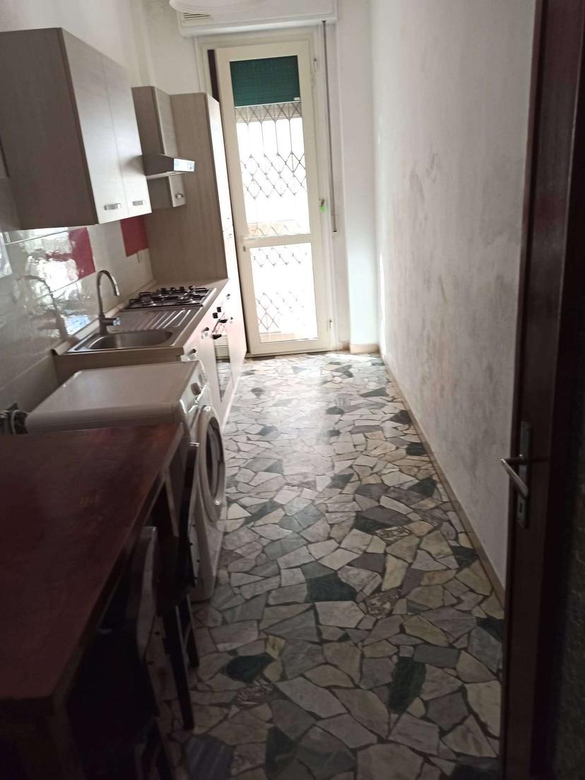 Stanza in casa indipendente in Via di Pratale Snc, Pisa