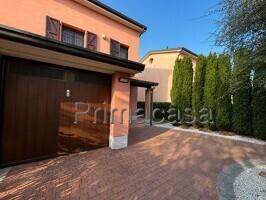 Villa a schiera, Carpi — foto 3 di 5