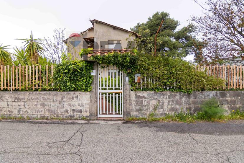 Villa in Via Re Martino 36, Nicolosi — foto 5 di 5