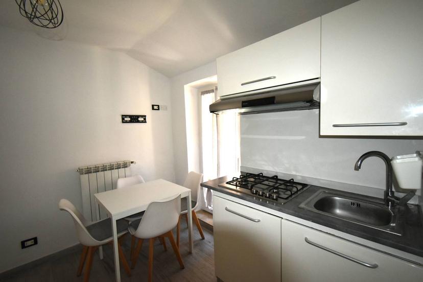 Bilocale in Via San Bartolomeo 20, Bernareggio — foto 4 di 5